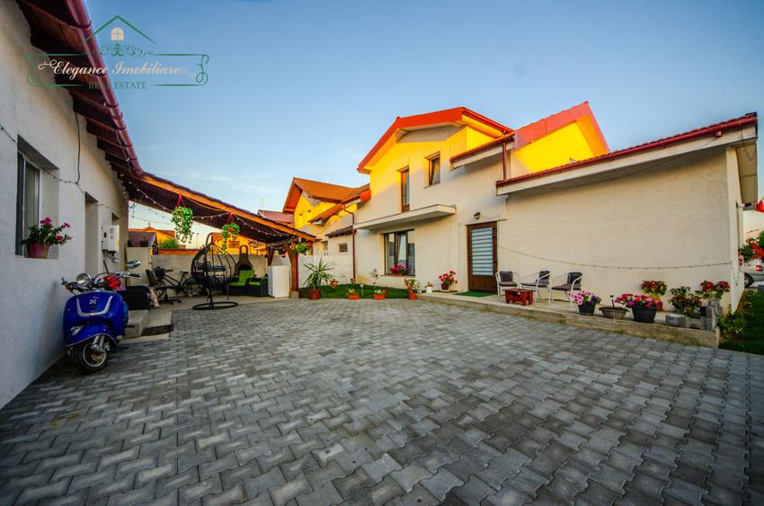 Vila cu 6 camere, zona Via Carmina Vladimirescu, Arad
