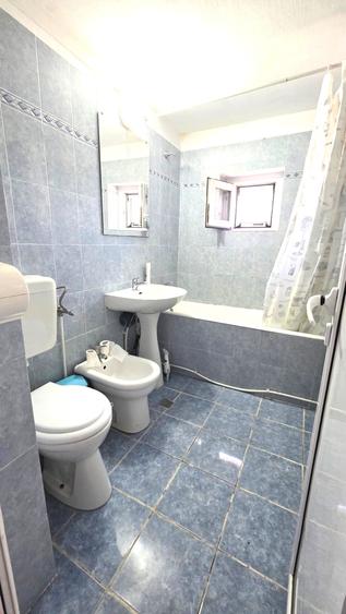 Chieie apartament 3 camere dva nord finisat mobilat utilat 300eur/luna