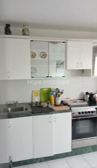 Ultracentral - Piata Romana - Apartament 2 camere decomandat