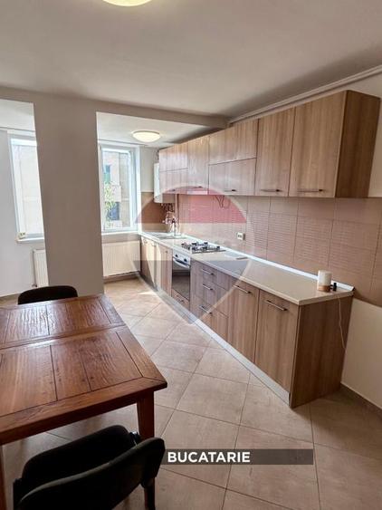 Apartament decomandat cu 2 camere-zona ULTRACENTRALA