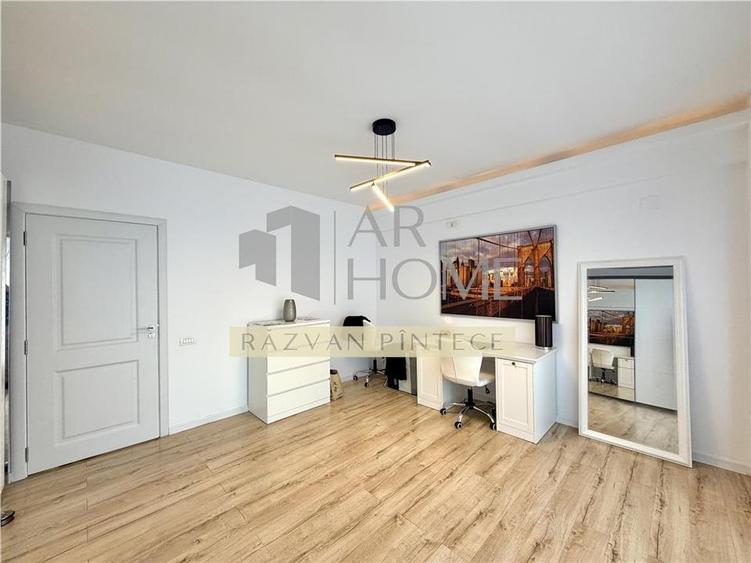 Apartament 3 camere 100 mp, de lux, ultracentral Ploiesti