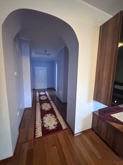 Casa zona rezidentiala , 700mp teren, Radauti