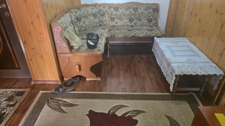 Inchiriez apartament 2 camere in Deva, zona Piata Centrala, decomandat,