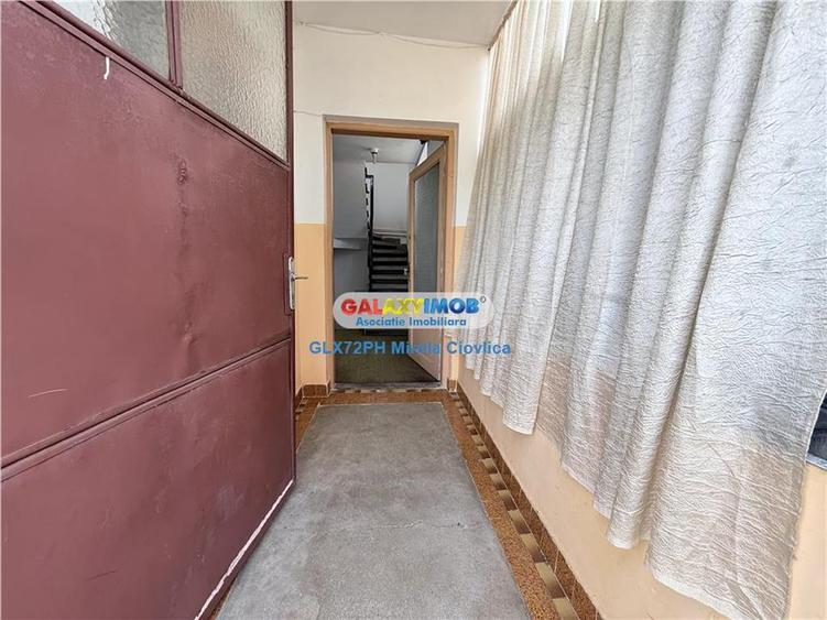 Vanzare Casa Vila Baicoi zona Centrala