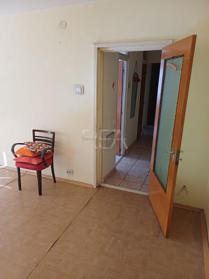2 camere, 5/8, 52 mp, bloc 1985- Crangasi-Str. 9 Mai