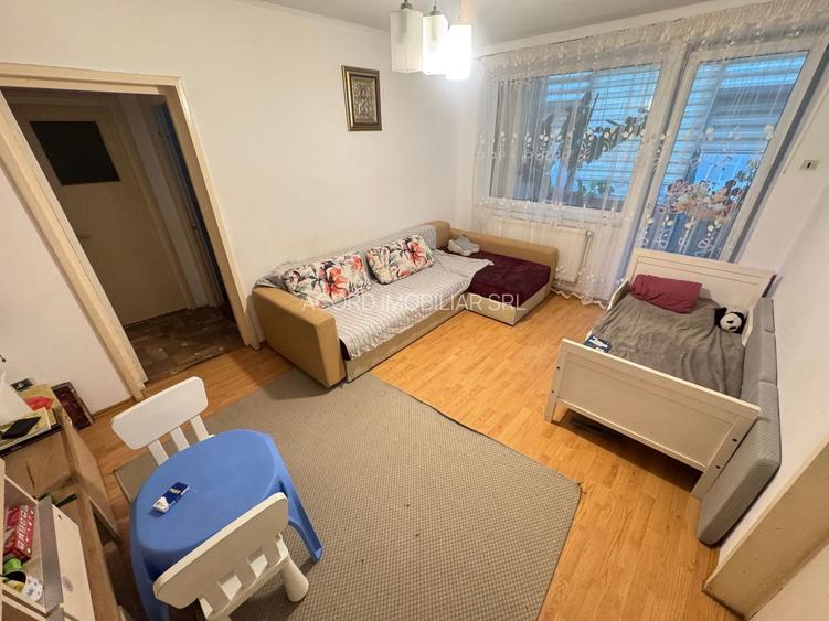 Apartament 2 camere zona Tomis 2 cu Centrala si Loc de Parcare - 2
