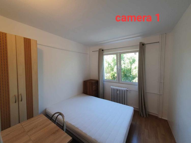 Chirie 2 camere in Apartament 3 camere + living, pentru fete. Manastur, 200 EUR/