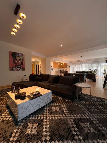 HERASTRAU LE CLUB DE INCHIRIAT APARTAMENT 3 CAMERE LUX LOC PARCARE