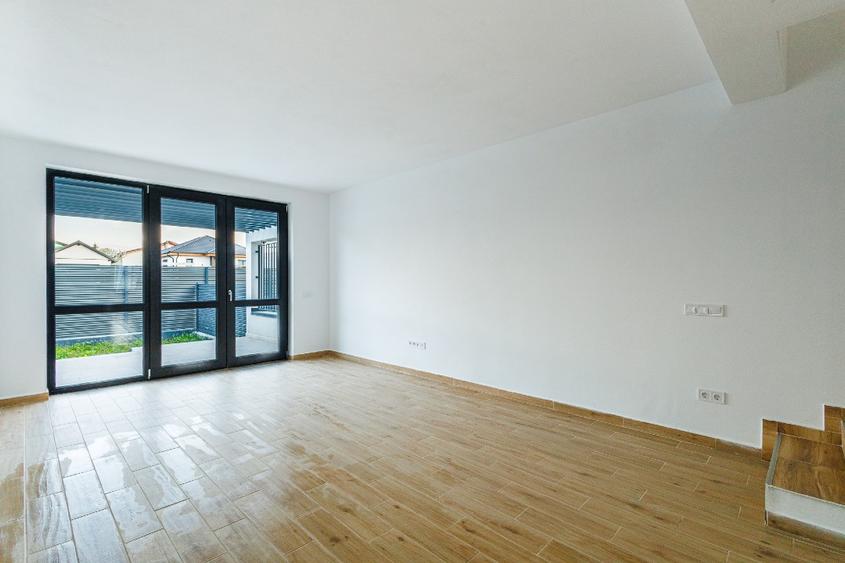 EXCLUSIVITATE!Duplex Premium Sânpetru–Curte Privată, Finisaje premium, 2 Parcări