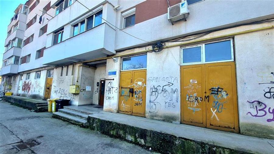 Spatiu SAD de vanzare, Bdul Liviu Rebreanu, COMISION 0