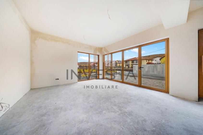 Casa individuala nZEB cu piscina, 501 mp teren, 160mp utili, Sanicoara
