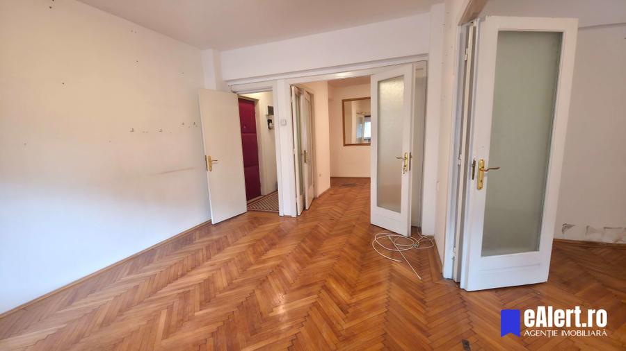 Apartament 3 camere, de vanzare Str. Toamnei, cartierul Armenesc, p/5, 62,41 mp