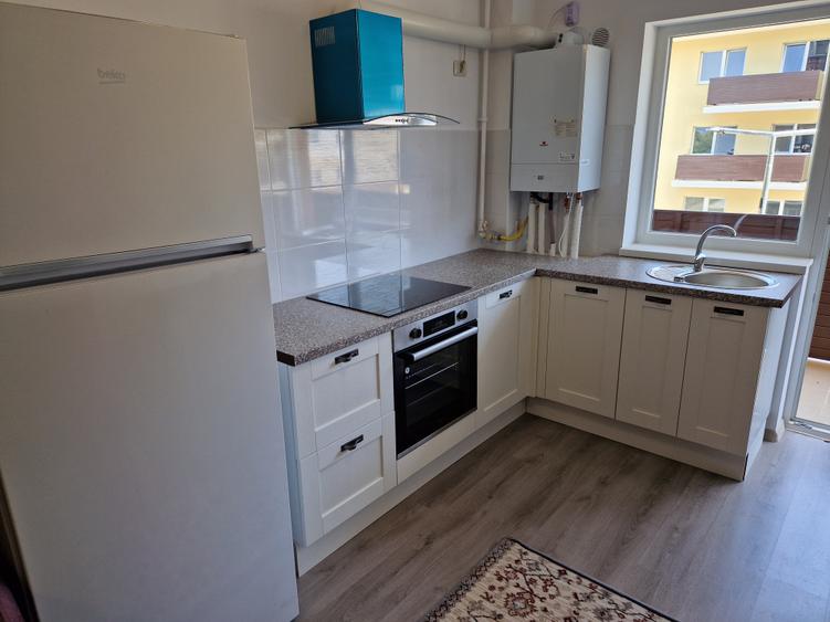 Apartament studio complex Sub Cetate Green Residence