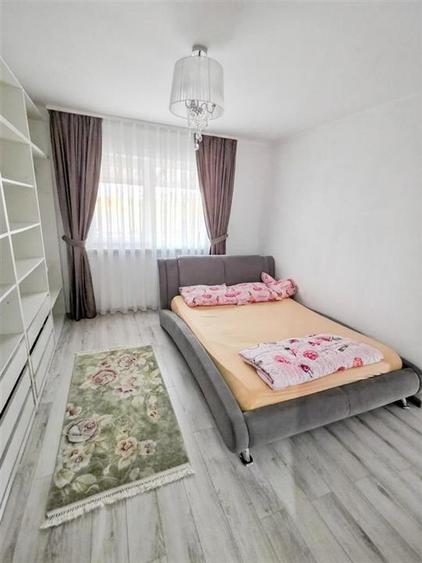 RECO Proprietate cu 2 case in Osorhei intr-o zona cu case noi.