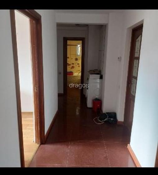 Apartament 4 camere pregătit de vânzare  aflat în proximitatea stației de metrou - 3