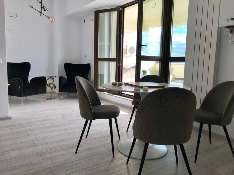 Apartament 3 camere de vanzare Pacurari