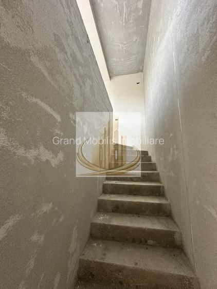 Duplex Săcălaz | 102 mp utili | Teren 335 mp |4 camere - 8