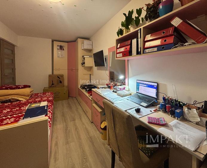 Casă la bloc - Apartament cu 4 dormitoare - 110mp - - 13