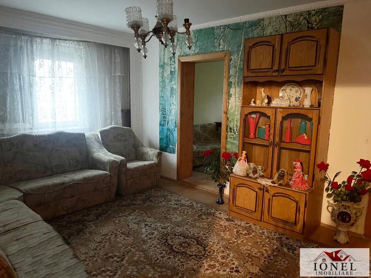 Apartament trei camere de vanzare in Alba Iulia, Cetate