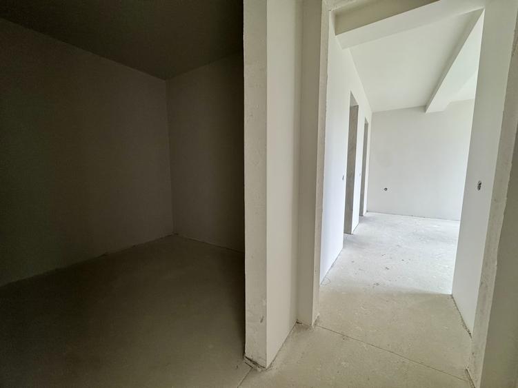 Casă tip duplex, 4 camere, 3 băi, 143 mp, Chinteni