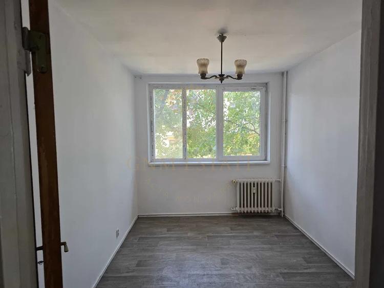 3 Camere Bloc Reabilitat Metrou Gorjului