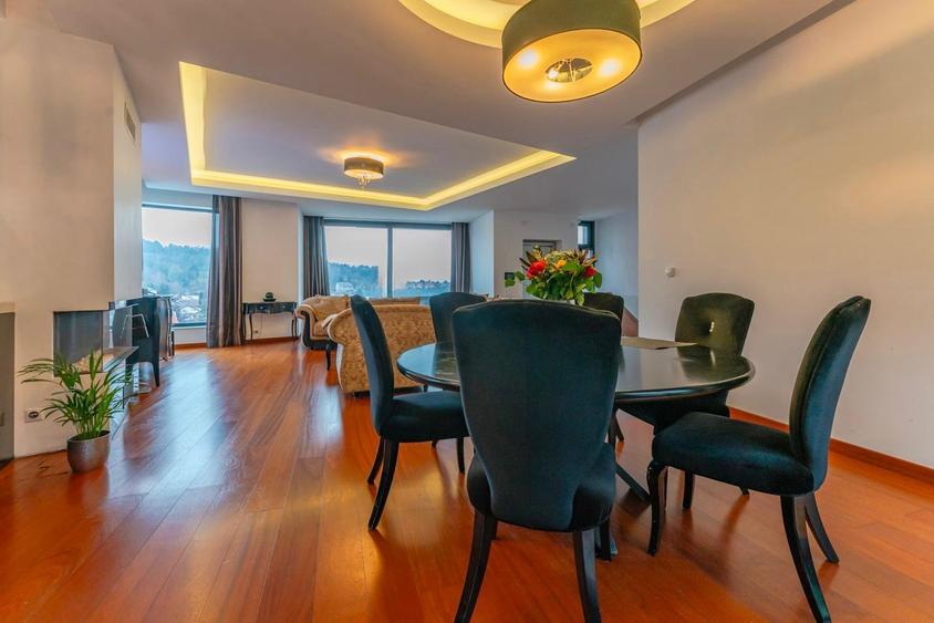 Proprietate unica tip vila, ultra central, S+P+2E, lift, priveliste peisagistica