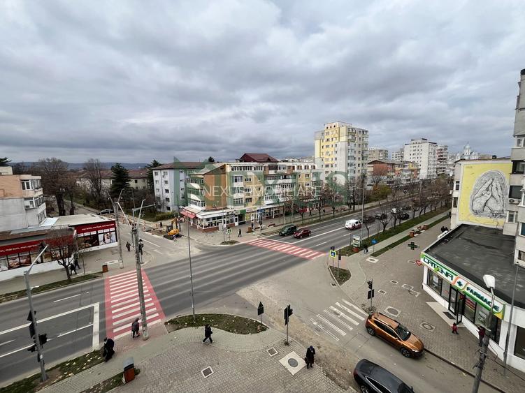 Apartament 2 camere de închiriat, Calea Republicii - 11