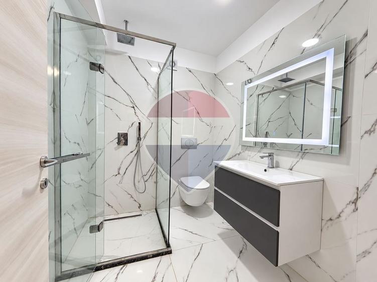 Apartament cu 2 camere de vanzare in zona Mamaia Nord White Titanic