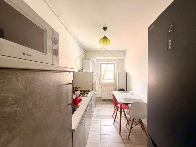 Apartament decomandat cu 3 camere | Complexul Studențesc | BRD - 7