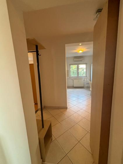 Inchiriere apartament de 3 camere