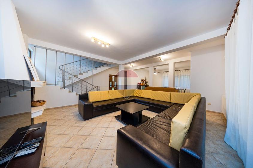 Casa 5 camere | viata la marginea padurii, intre brazi si liniste