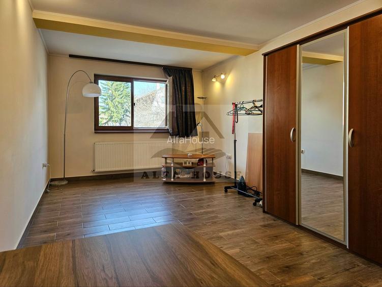 Casă plus Spațiu Comercial 741 mp, Teren 906 mp Brasov - zona Blumana - 11