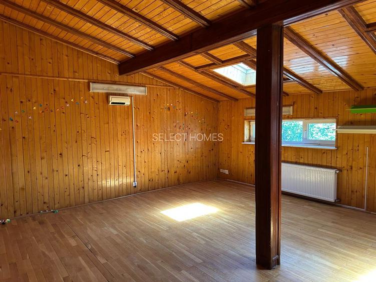Vila 10 Camere 600mp Teren 1775 mp de Vanzare *Iancu Nicolae*