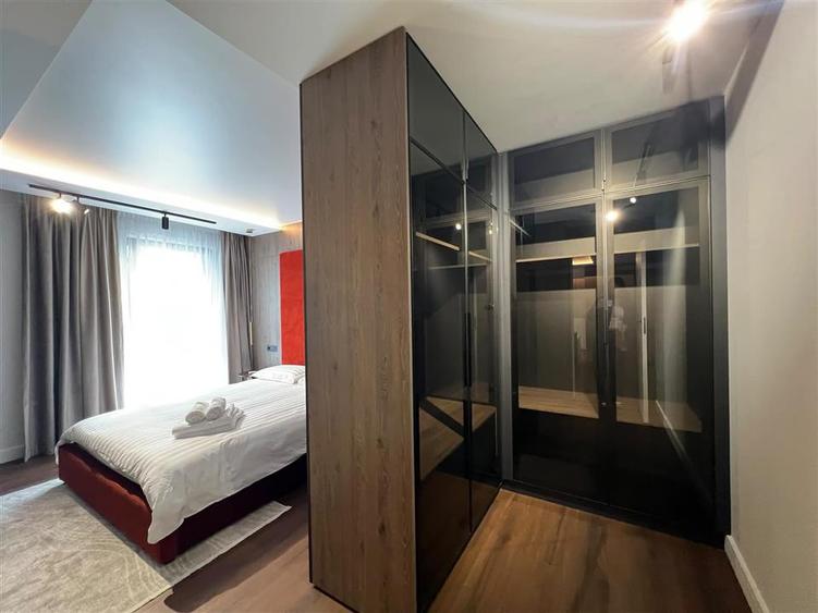 Apartament de inchiriat cu 3 camere de lux