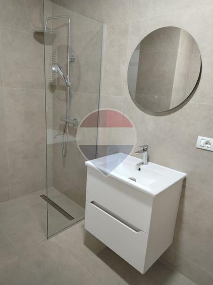 Apartament cu 2 camere la Adora Park, prima inchiriere