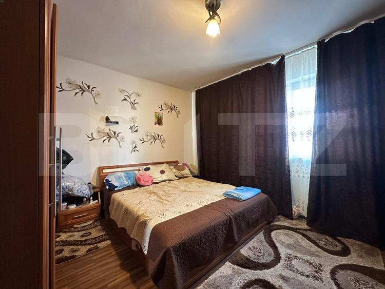 Casă individuală cu garaj, atelier, curte - zona Gh. Apostol, Hunedoara
