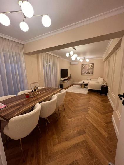 3 CAM MOBILAT SI UTILAT ULTRAMODERN CU TERASA ZONA TRAPEZULUI