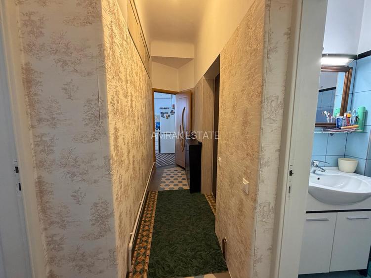Apartament in vila - Casa interbelica - retrasa de la strada - 4