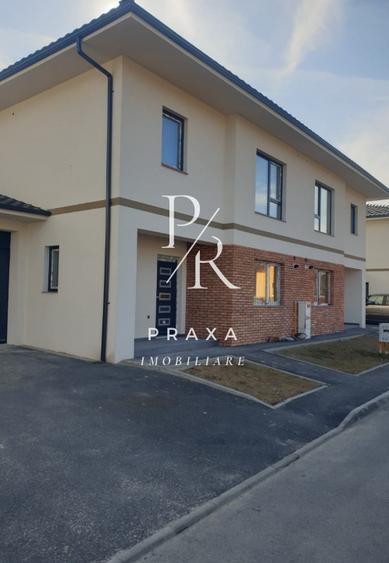 Casa cu 4 camere, 130 mp utili, 216 mp de teren , str. Crisan, loc. Floresti