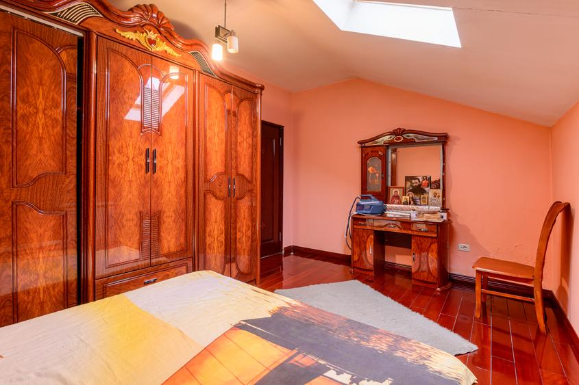 Vilă spațioasă S+P+1+M | 306 mp utili | Sector 3 – Trapezului | 9 camere | 4 Bai