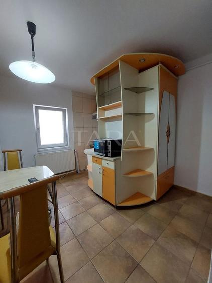 Apartament 3 camere decomandat, 62 mp, balcon, Baciu.