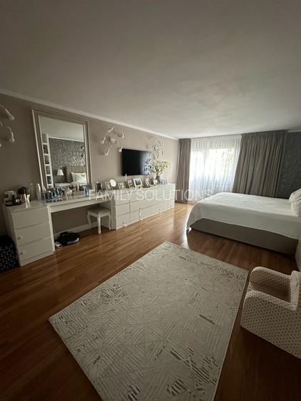 Casa zona buna S+P+1+M. 5 cam. Util 215. Teren 177mp - 13