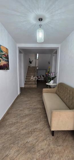 Pensiune cu 10 Camere, Complet Funcțională, în Eforie Nord - 9