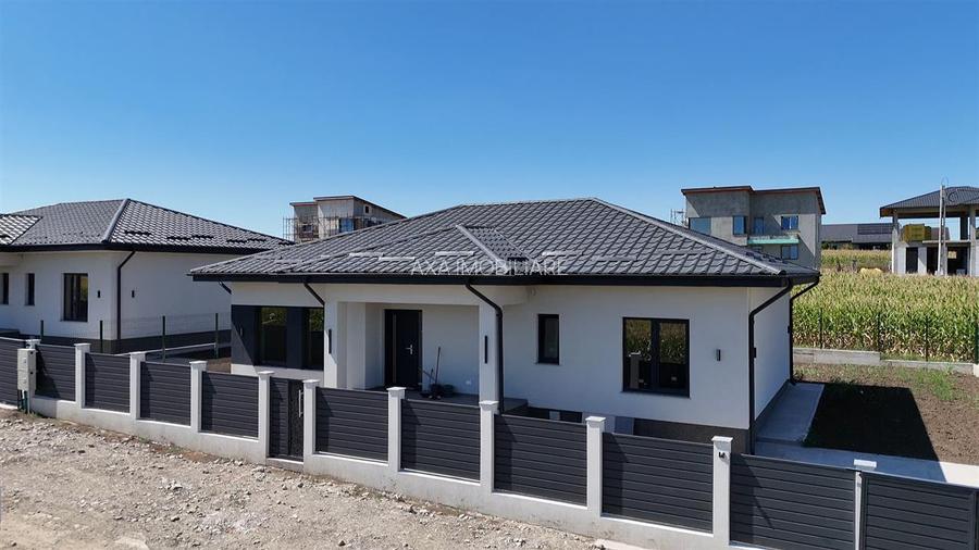 Casa Breazu,4 camere,2 bai,Teren 450mp,Dressing,Placa,Pod,0% Comision - 2