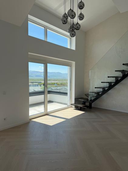 Apartament pe 2 niveluri în Da Vinci – 90 mp + terasă + parcare!