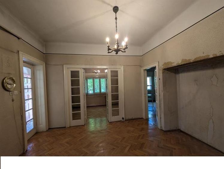 Calea Dorobanti, apartament 3 camere parter/P+2 etaje