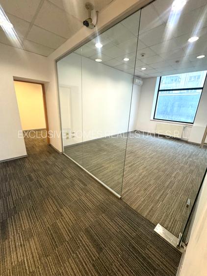 Inchiriere Spatiu Comercial stradal  Piata Victoriei - 17