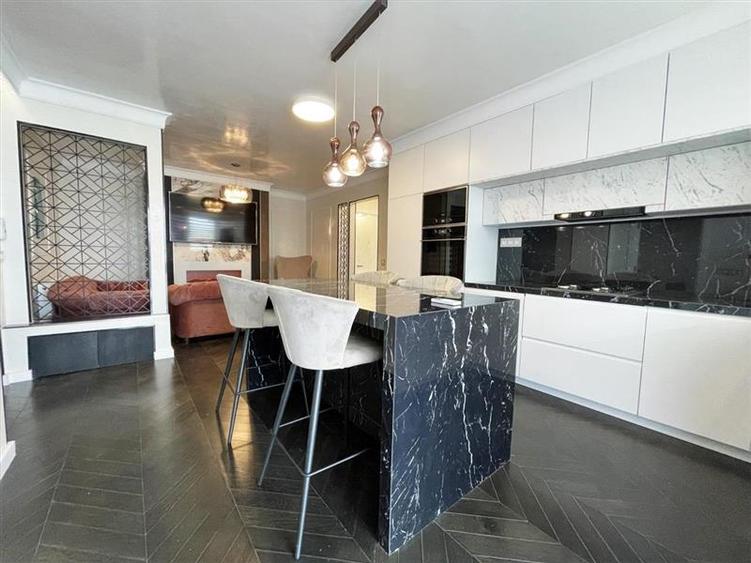 Inchiriere apartament 3 camere de LUX Central- zona The Office