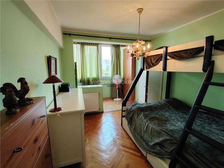 Apartament 3 camere zona Calea Grivitei Podul Grand - 9
