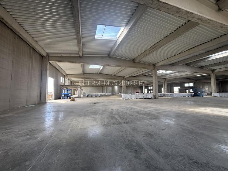 Spatiu de productie si depozitare 885 mp - 30